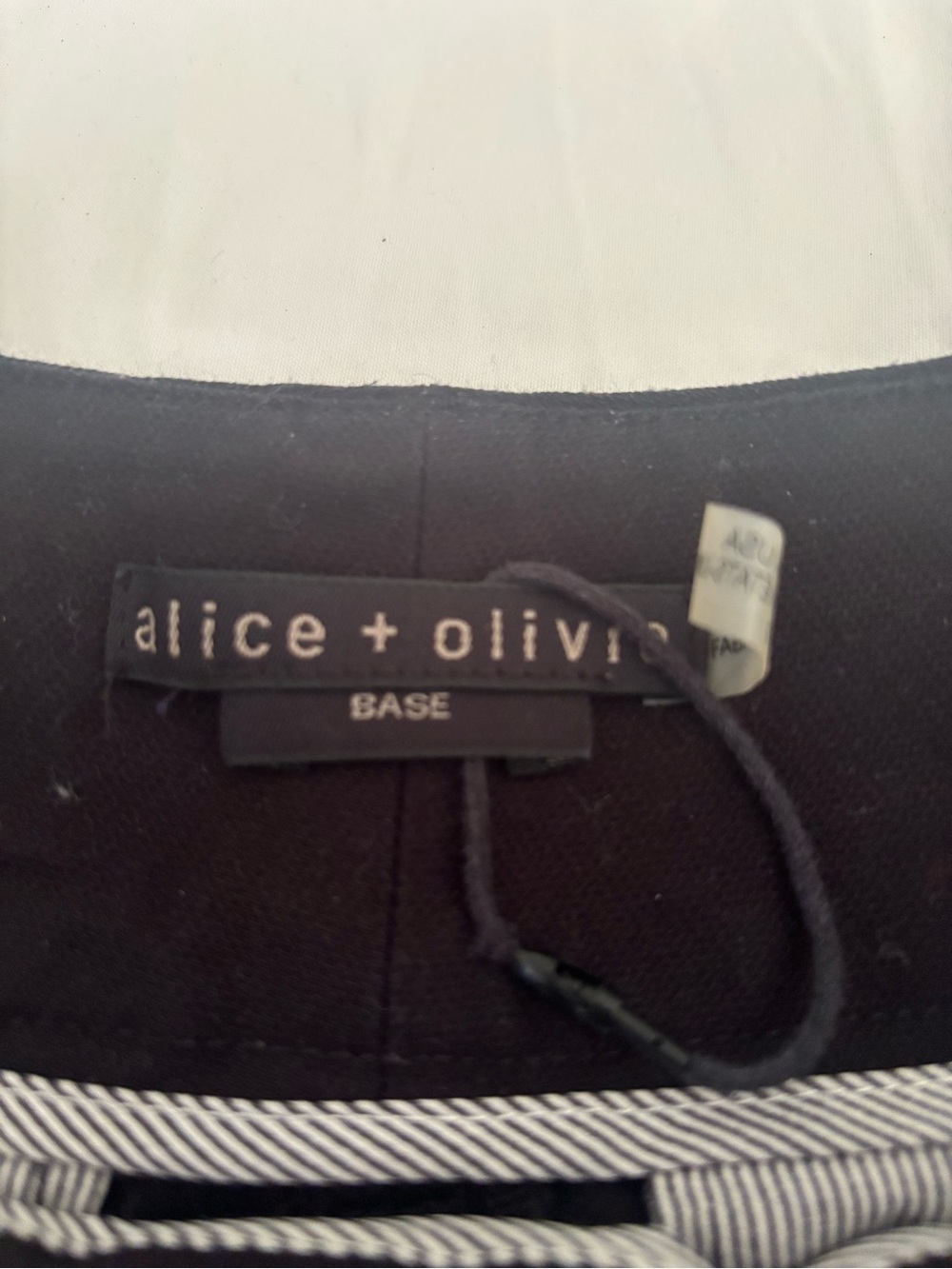 Classic Black Women's Casual Shorts - Picture 3 of 3